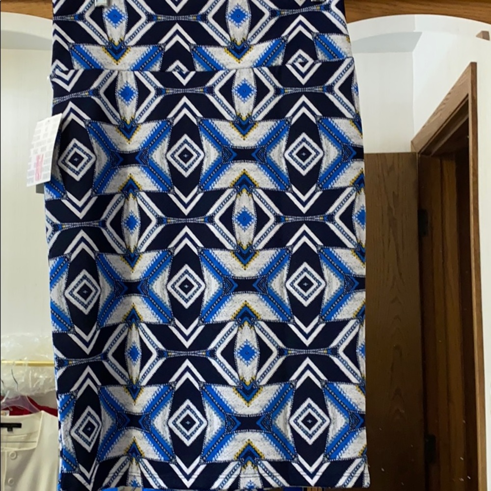 LuLaRoe Cassie Skirt